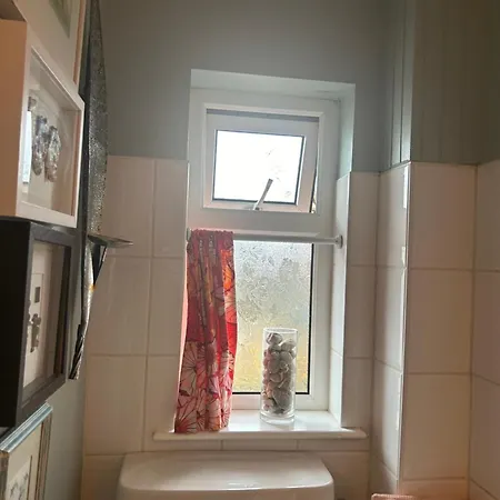 Tig Monbretia アパート