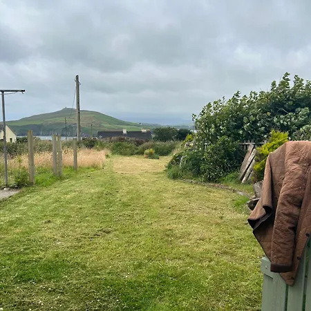 Tig Monbretia * Dingle