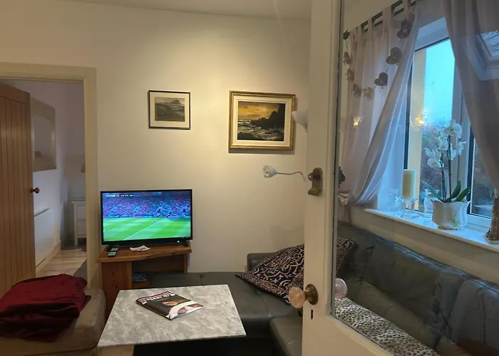 Tig Monbretia * Dingle